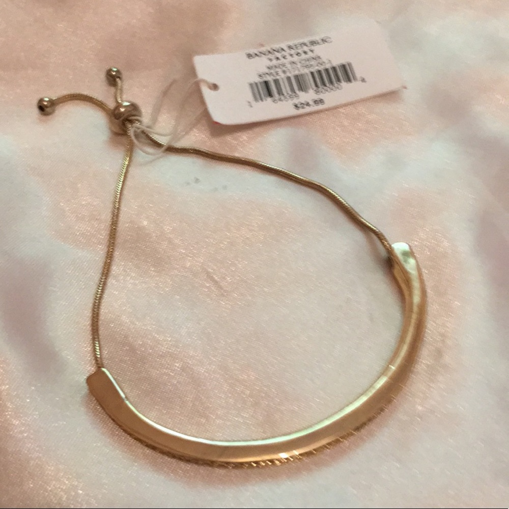 Banana republic bracelet NWT